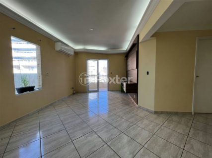 Image 6 - 1026413