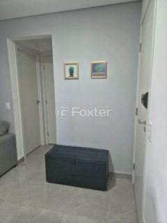 Image 4 - 1026436