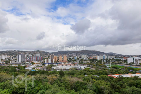 Image 15 - 1026437