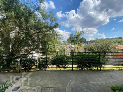 Image 1 - 1026495