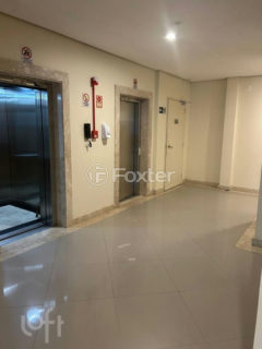 Image 32 - 1026503