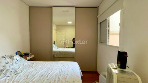 Image 7 - 1026560
