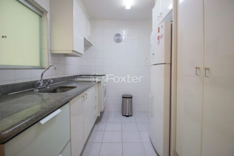 Image 7 - 1026563