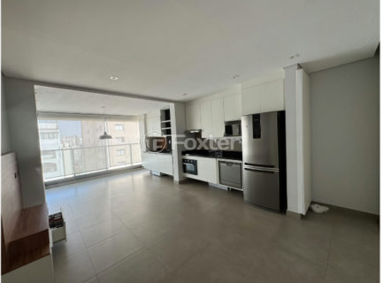 Image 21 - 1026568