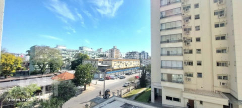 Image 8 - 1026569