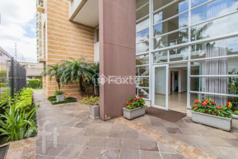 Image 38 - 1026569