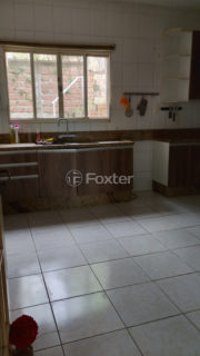 Image 11 - 1026575
