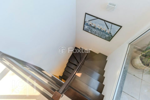 Image 35 - 1026597