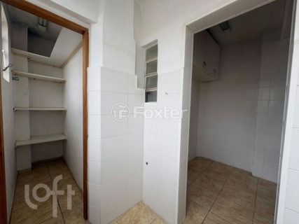 Image 37 - 1026603