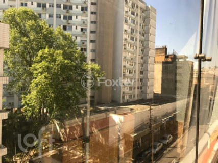 Image 15 - 1026617