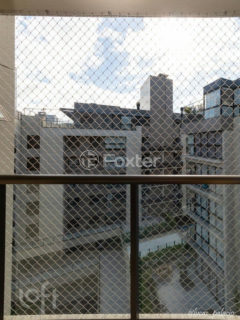 Image 7 - 1026619