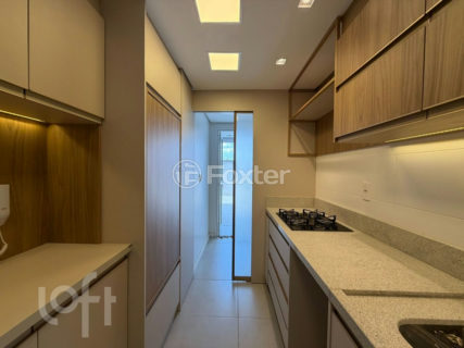 Image 11 - 1026650