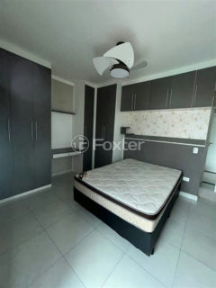 Image 37 - 1026662