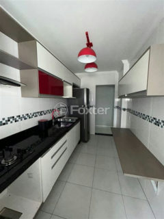 Image 10 - 1026662