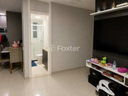 Image 2 - 1026668