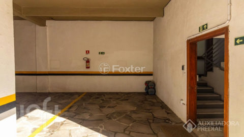 Image 28 - 1026671