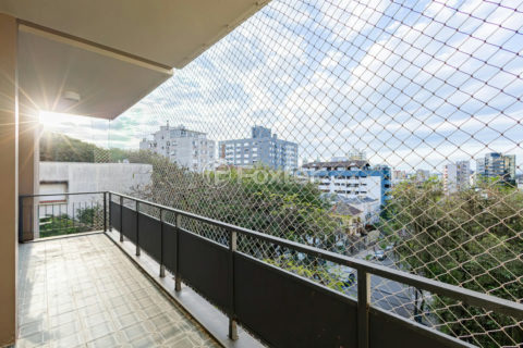 Image 3 - 1026677