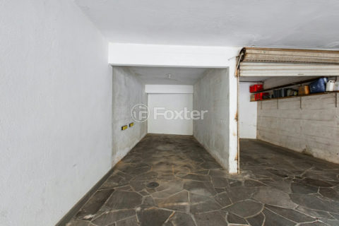 Image 26 - 1026677