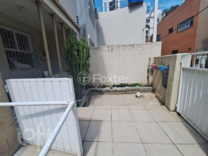 Image 7 - 1026678