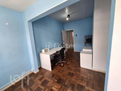 Image 37 - 1026678