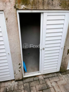 Image 9 - 1026679