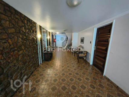 Image 35 - 1026696