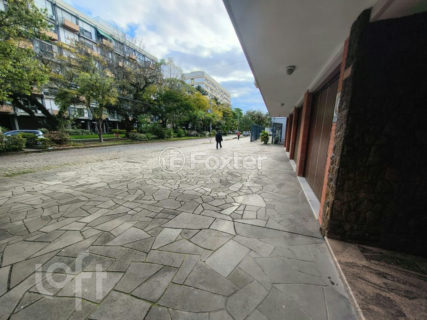 Image 37 - 1026696