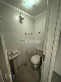Image 32 - 1026696