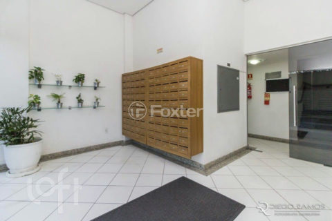 Image 25 - 1026704