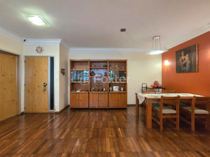 Image 3 - 1026718