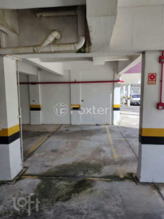 Image 23 - 1026736