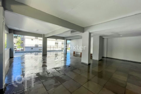 Image 32 - 1026737