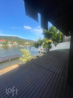 Image 5 - 1026753