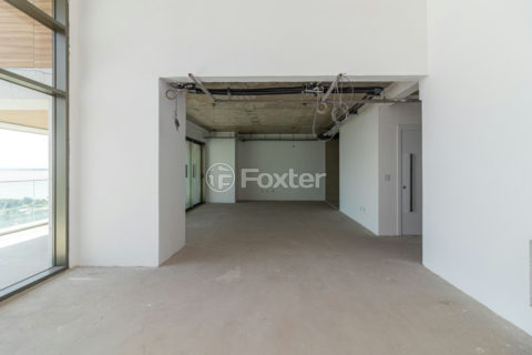 Image 9 - 1026759