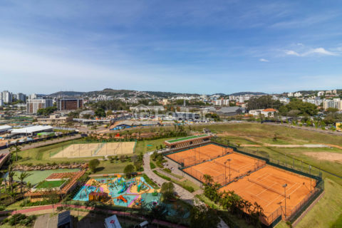 Image 26 - 1026759