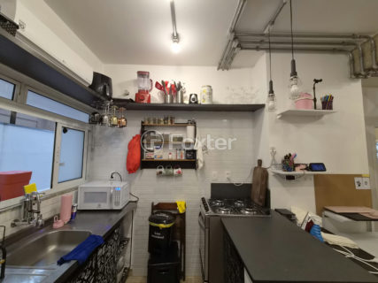Image 7 - 1026770