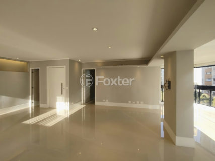 Image 3 - 1026790