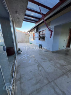 Image 9 - 1026796