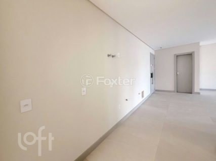 Image 6 - 1026804