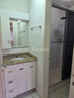 Image 7 - 1026817