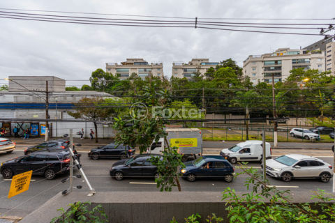 Image 4 - 1026834