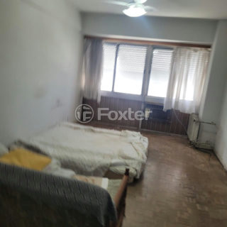 Image 7 - 1026858