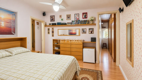 Image 18 - 1026870
