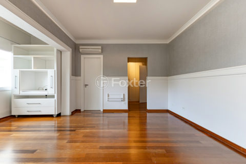 Image 30 - 1026886