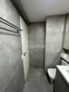 Image 21 - 1026910