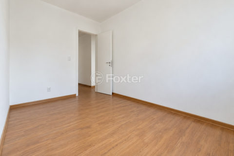 Image 21 - 1026929