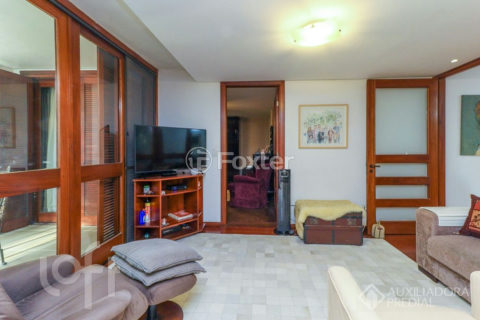 Image 30 - 1026931