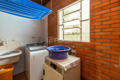 Image 39 - 1026945