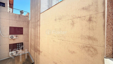 Image 8 - 1026986