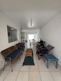 Image 4 - 1026997